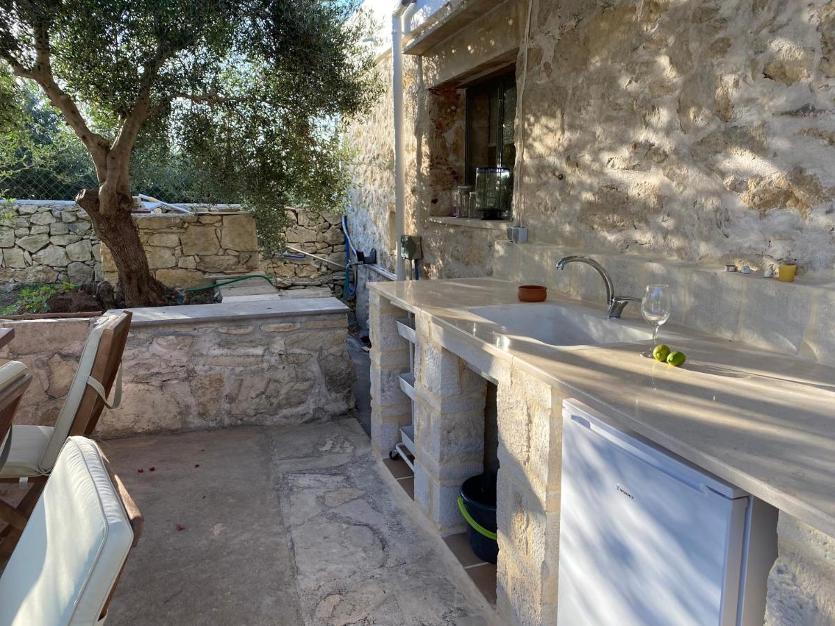 Old Stone Villa In Apokoronas Villa Nostalgia Kreta Filippos Exterior photo